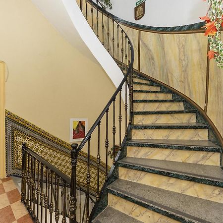 Pension Riosol Севилья Экстерьер фото